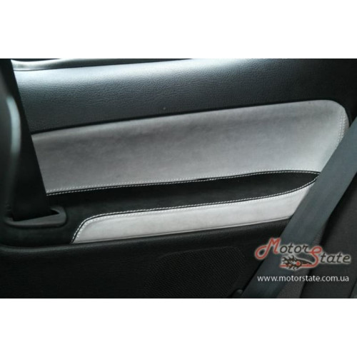 Відео курс. Як обтягнути панель салону автомобіля шкірою